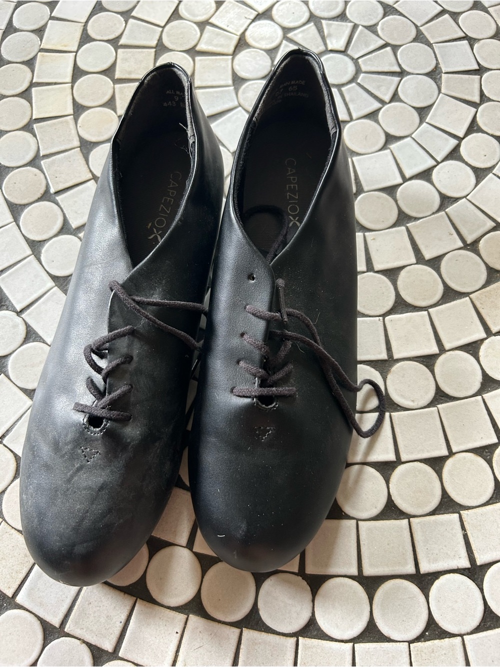 Capezio Black Men's Lace-Up Tap Dance Oxfords